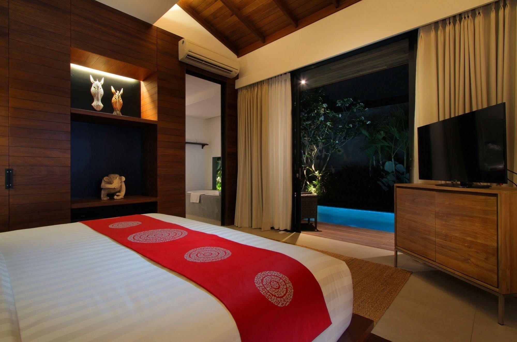 เอเบีย วิลลา Hotel กูตา ภายนอก รูปภาพ